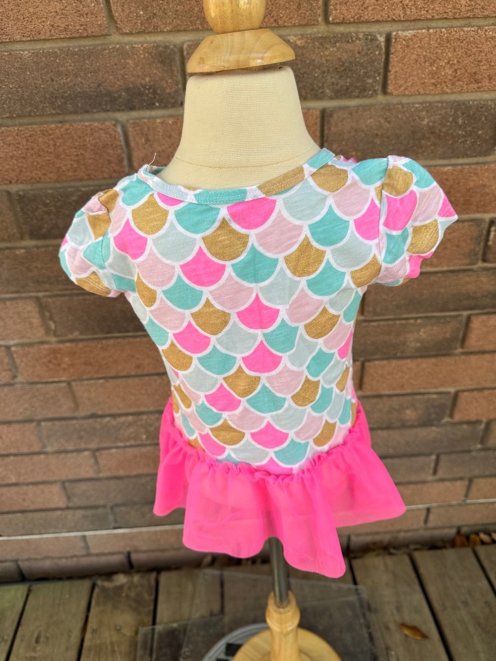 Carter's Multicolor Mermaid Scale Short Sleeve Top w Hot Pink Tulle Hem Size 3T - Picture 4 of 4